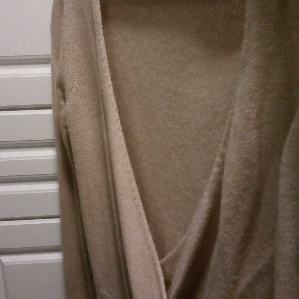 Italian Designer Sweater - Picture 3 of 5